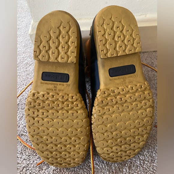 L.L. Bean Brown and Navy Winter Boots - Picture 4 of 4